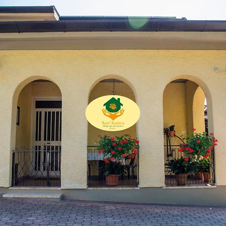 Alloggio Per Uso Turistico Sant'Andrea Lariano المظهر الخارجي الصورة